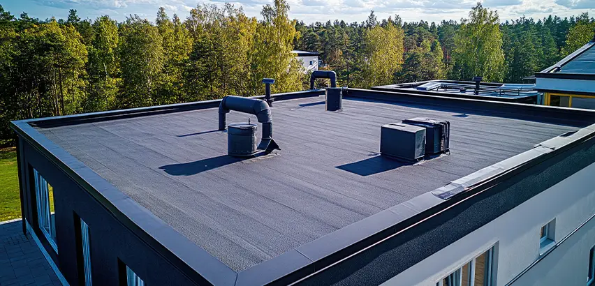 Professional Flat Roof Replacement Services in Morton Grove, IL